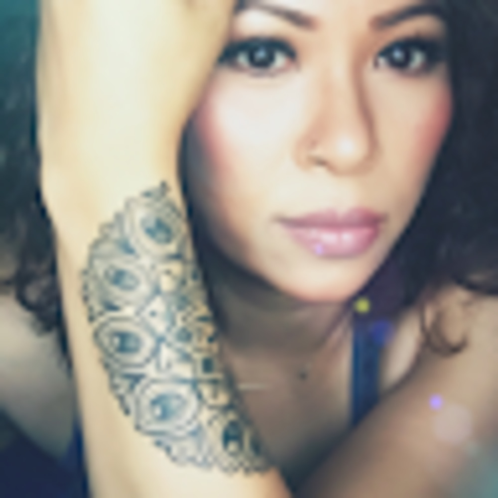 Meet your Posher, Angelina